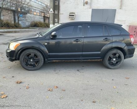 Черный Додж Калибер, объемом двигателя 2 л и пробегом 250 тыс. км за 1900 $, фото 1 на Automoto.ua