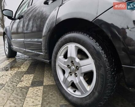 Черный Додж Калибер, объемом двигателя 2 л и пробегом 303 тыс. км за 5700 $, фото 4 на Automoto.ua