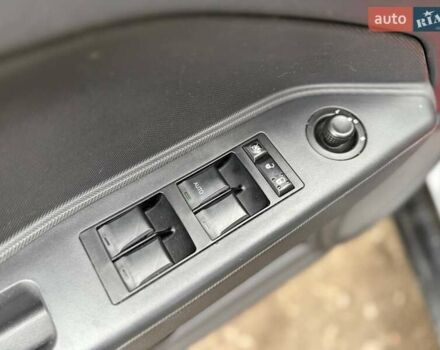 Черный Додж Калибер, объемом двигателя 2 л и пробегом 267 тыс. км за 6490 $, фото 12 на Automoto.ua