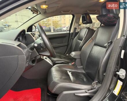 Черный Додж Калибер, объемом двигателя 2 л и пробегом 267 тыс. км за 6490 $, фото 8 на Automoto.ua