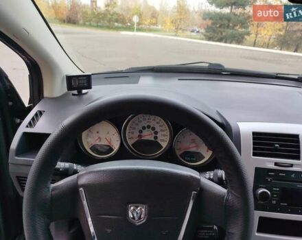 Черный Додж Калибер, объемом двигателя 2 л и пробегом 155 тыс. км за 4900 $, фото 6 на Automoto.ua