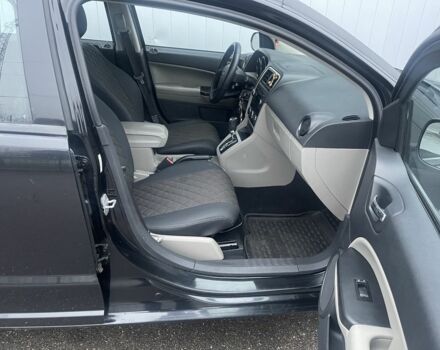 Чорний Додж Caliber, об'ємом двигуна 2 л та пробігом 250 тис. км за 7100 $, фото 6 на Automoto.ua