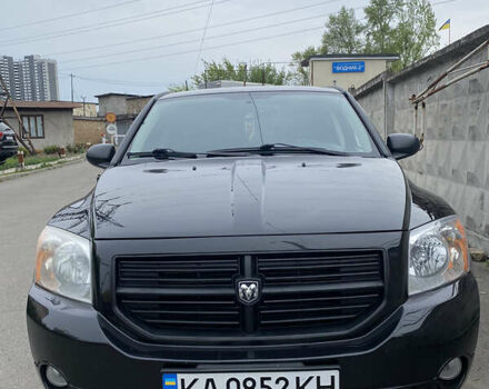 Черный Додж Калибер, объемом двигателя 2 л и пробегом 145 тыс. км за 6500 $, фото 2 на Automoto.ua