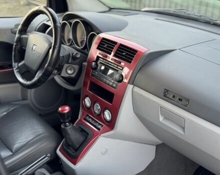 Черный Додж Калибер, объемом двигателя 2 л и пробегом 250 тыс. км за 3400 $, фото 4 на Automoto.ua