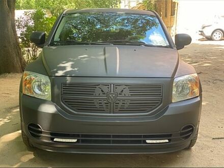 Чорний Додж Caliber, об'ємом двигуна 2 л та пробігом 311 тис. км за 5500 $, фото 1 на Automoto.ua