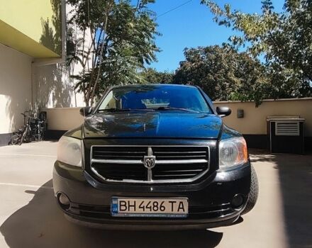 Черный Додж Калибер, объемом двигателя 2 л и пробегом 230 тыс. км за 4800 $, фото 1 на Automoto.ua