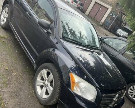 Черный Додж Калибер, объемом двигателя 2 л и пробегом 300 тыс. км за 6000 $, фото 1 на Automoto.ua