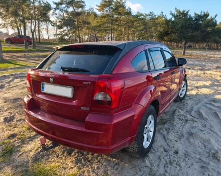 Красный Додж Калибер, объемом двигателя 2 л и пробегом 234 тыс. км за 6500 $, фото 1 на Automoto.ua