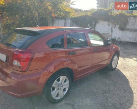 Красный Додж Калибер, объемом двигателя 2 л и пробегом 255 тыс. км за 4500 $, фото 4 на Automoto.ua