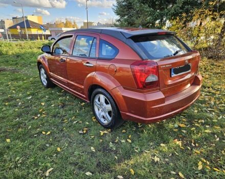 Красный Додж Калибер, объемом двигателя 2 л и пробегом 350 тыс. км за 2600 $, фото 3 на Automoto.ua