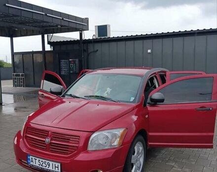 Красный Додж Калибер, объемом двигателя 2 л и пробегом 260 тыс. км за 5950 $, фото 4 на Automoto.ua