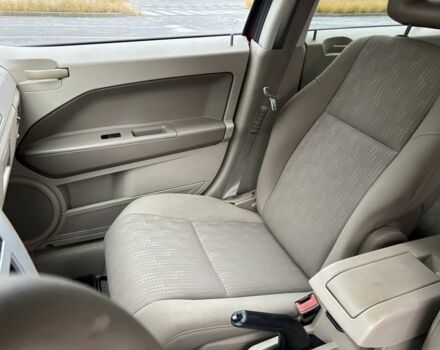 Красный Додж Калибер, объемом двигателя 2 л и пробегом 257 тыс. км за 5750 $, фото 17 на Automoto.ua