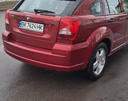 Красный Додж Калибер, объемом двигателя 1.8 л и пробегом 149 тыс. км за 6800 $, фото 3 на Automoto.ua