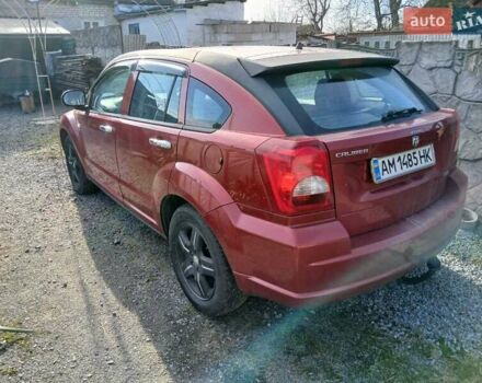 Красный Додж Калибер, объемом двигателя 1.97 л и пробегом 278 тыс. км за 5100 $, фото 2 на Automoto.ua