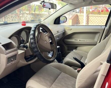 Красный Додж Калибер, объемом двигателя 1.97 л и пробегом 239 тыс. км за 6500 $, фото 8 на Automoto.ua