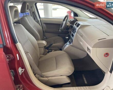 Красный Додж Калибер, объемом двигателя 2 л и пробегом 206 тыс. км за 6900 $, фото 17 на Automoto.ua