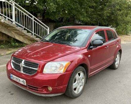 Красный Додж Калибер, объемом двигателя 2 л и пробегом 250 тыс. км за 5000 $, фото 1 на Automoto.ua
