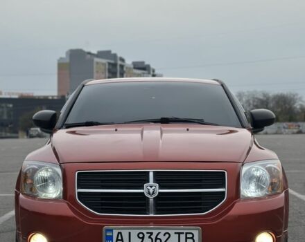 Красный Додж Калибер, объемом двигателя 2 л и пробегом 201 тыс. км за 5750 $, фото 2 на Automoto.ua