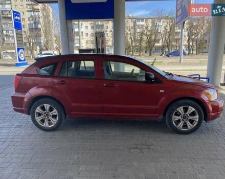 Красный Додж Калибер, объемом двигателя 2 л и пробегом 206 тыс. км за 6900 $, фото 5 на Automoto.ua
