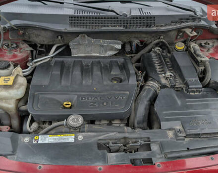 Красный Додж Калибер, объемом двигателя 2 л и пробегом 205 тыс. км за 7800 $, фото 20 на Automoto.ua