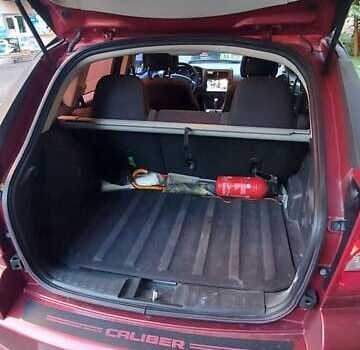 Додж Калибер 2010 в Киеве на Automoto.ua Красный Додж Калибер, объемом двигателя 2 л и пробегом 255 тыс. км за 7000 $, фото 13 на Automoto.ua