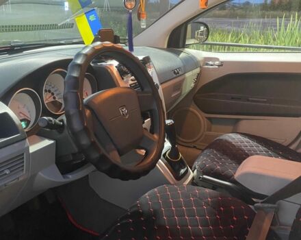 Красный Додж Калибер, объемом двигателя 1.8 л и пробегом 187 тыс. км за 5700 $, фото 1 на Automoto.ua