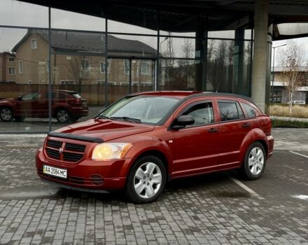 Красный Додж Калибер, объемом двигателя 2 л и пробегом 257 тыс. км за 5750 $, фото 1 на Automoto.ua