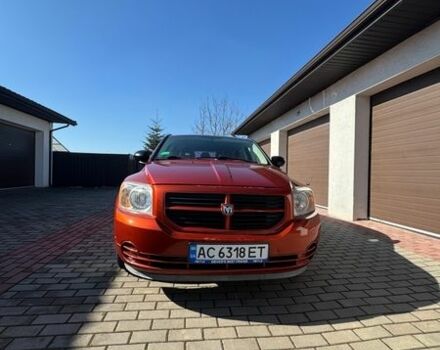 Красный Додж Калибер, объемом двигателя 1.8 л и пробегом 314 тыс. км за 4500 $, фото 1 на Automoto.ua