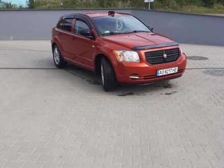 Красный Додж Калибер, объемом двигателя 1.97 л и пробегом 243 тыс. км за 5777 $, фото 1 на Automoto.ua