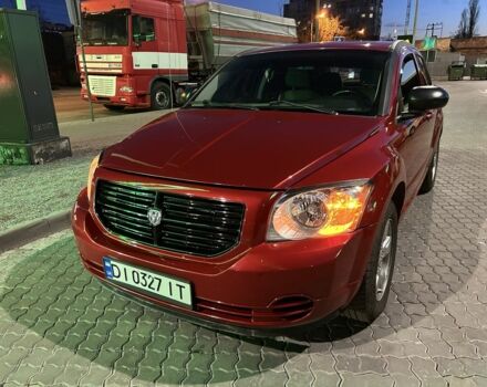 Красный Додж Калибер, объемом двигателя 2 л и пробегом 219 тыс. км за 7300 $, фото 1 на Automoto.ua