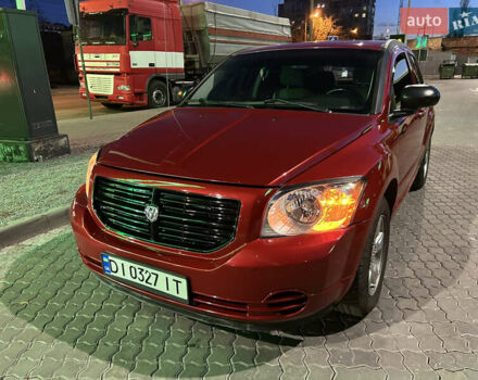 Красный Додж Калибер, объемом двигателя 2 л и пробегом 219 тыс. км за 7300 $, фото 1 на Automoto.ua