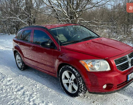 Красный Додж Калибер, объемом двигателя 2 л и пробегом 190 тыс. км за 7500 $, фото 1 на Automoto.ua