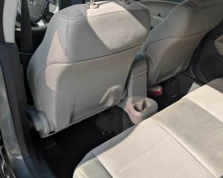 Серый Додж Калибер, объемом двигателя 2 л и пробегом 177 тыс. км за 7700 $, фото 10 на Automoto.ua