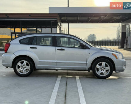 Серый Додж Калибер, объемом двигателя 2 л и пробегом 210 тыс. км за 4400 $, фото 2 на Automoto.ua