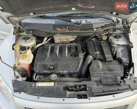 Серый Додж Калибер, объемом двигателя 2 л и пробегом 210 тыс. км за 4400 $, фото 39 на Automoto.ua