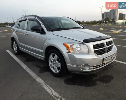 Серый Додж Калибер, объемом двигателя 2 л и пробегом 197 тыс. км за 5000 $, фото 5 на Automoto.ua