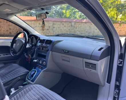 Серый Додж Калибер, объемом двигателя 2.4 л и пробегом 160 тыс. км за 7100 $, фото 15 на Automoto.ua