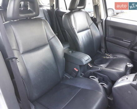 Серый Додж Калибер, объемом двигателя 2 л и пробегом 197 тыс. км за 5000 $, фото 16 на Automoto.ua