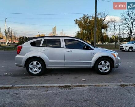 Серый Додж Калибер, объемом двигателя 2 л и пробегом 84 тыс. км за 9300 $, фото 3 на Automoto.ua