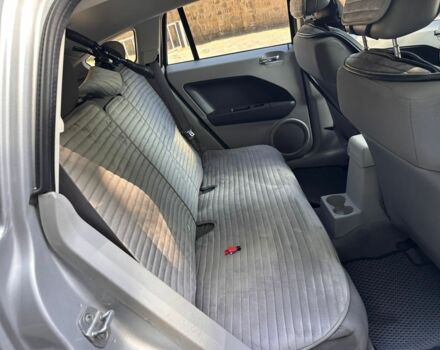 Серый Додж Калибер, объемом двигателя 2.4 л и пробегом 160 тыс. км за 7100 $, фото 16 на Automoto.ua