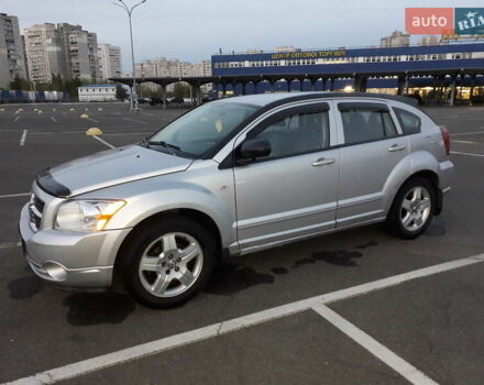 Серый Додж Калибер, объемом двигателя 2 л и пробегом 197 тыс. км за 5000 $, фото 4 на Automoto.ua