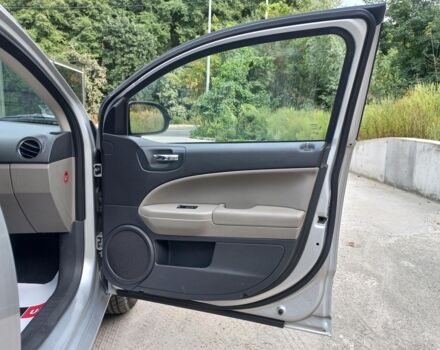 Серый Додж Калибер, объемом двигателя 2 л и пробегом 76 тыс. км за 8990 $, фото 12 на Automoto.ua