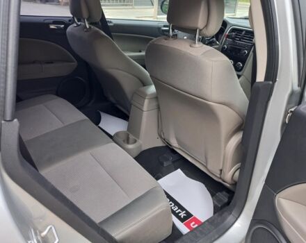 Серый Додж Калибер, объемом двигателя 2 л и пробегом 76 тыс. км за 8990 $, фото 18 на Automoto.ua