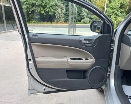 Серый Додж Калибер, объемом двигателя 2 л и пробегом 76 тыс. км за 8990 $, фото 8 на Automoto.ua