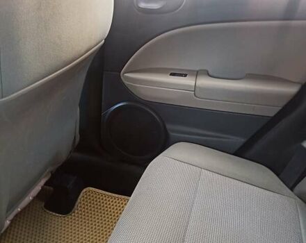 Серый Додж Калибер, объемом двигателя 2 л и пробегом 185 тыс. км за 8700 $, фото 8 на Automoto.ua