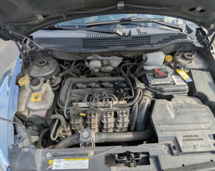 Сірий Додж Caliber, об'ємом двигуна 2 л та пробігом 177 тис. км за 7900 $, фото 9 на Automoto.ua