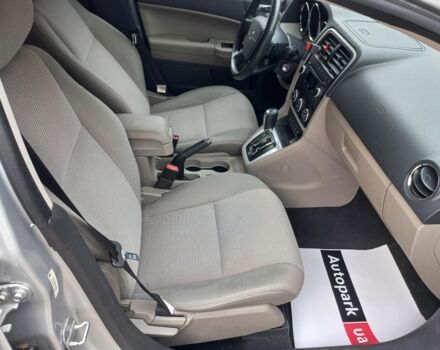 Серый Додж Калибер, объемом двигателя 2 л и пробегом 76 тыс. км за 8990 $, фото 13 на Automoto.ua