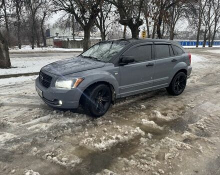 Серый Додж Калибер, объемом двигателя 2 л и пробегом 268 тыс. км за 6950 $, фото 1 на Automoto.ua