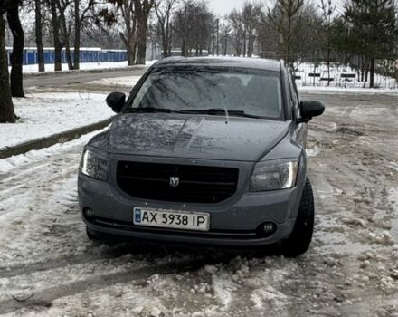 Серый Додж Калибер, объемом двигателя 2 л и пробегом 268 тыс. км за 5990 $, фото 1 на Automoto.ua