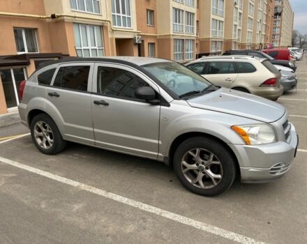 Серый Додж Калибер, объемом двигателя 1.8 л и пробегом 311 тыс. км за 3899 $, фото 1 на Automoto.ua